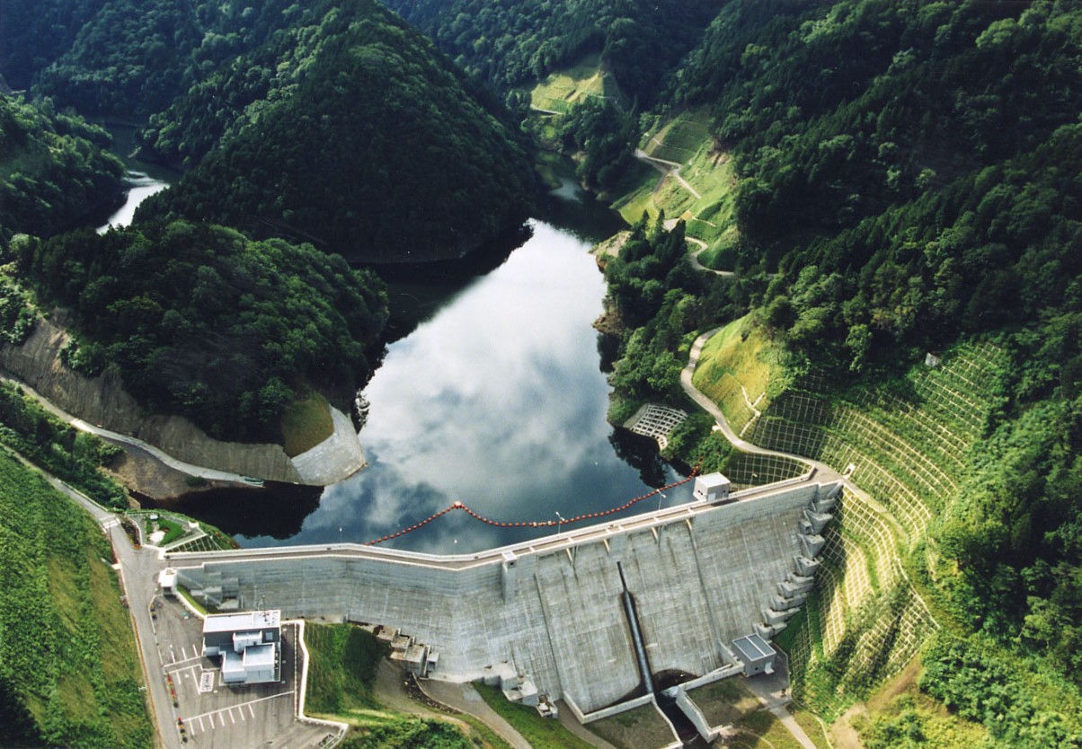 Kaminokuni Dam