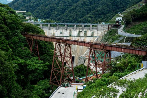 立野ダム（工事中）